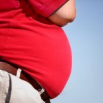 Обнаружена возможная связь между ожирением и заболеванием десен